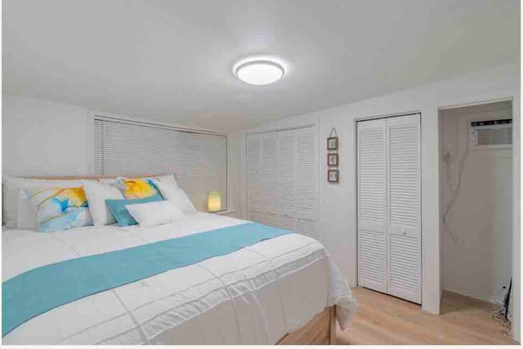 Appartement Lovely 2 Bedrooms, Steps Away From The Beach. *